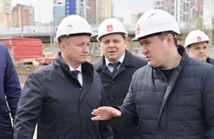 Губернатор Дмитрий Махонин пообещал сохранить стелу в честь 250-летия Перми