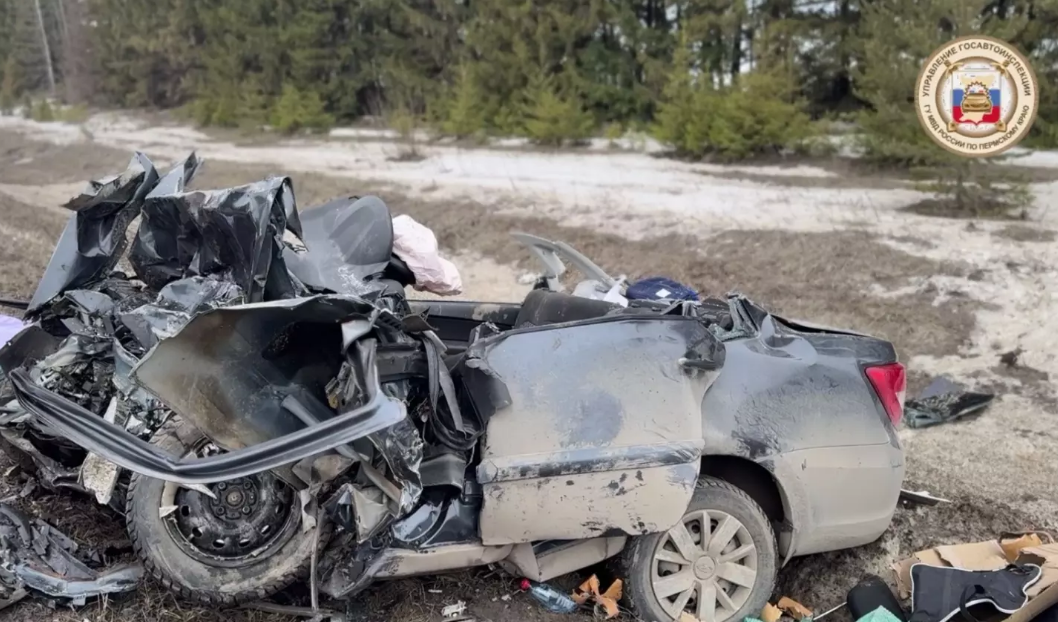 На трассе Пермского края в ДТП погибли три человека 