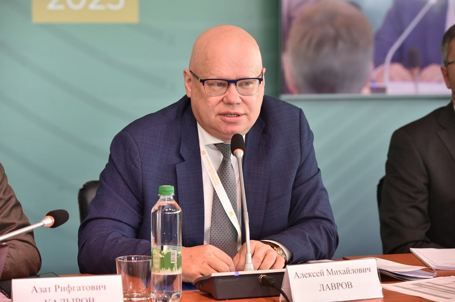 Алексей Лавров: Суть социального заказа – деньги идут за потребителем