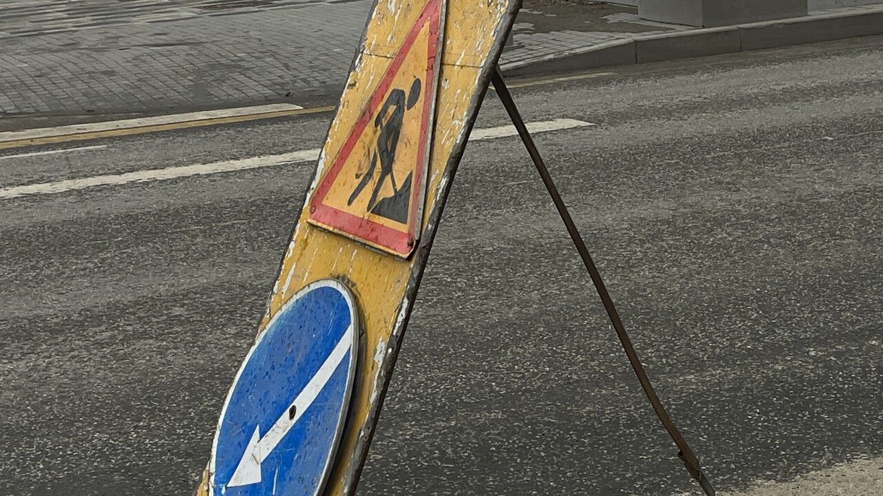 На улице Строителей в Перми сузят проезжую часть до конца мая