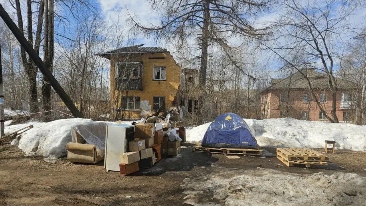 ​«Без меня меня судили?»: как пенсионер из Перми превратил расселение дома в четырехлетний спор