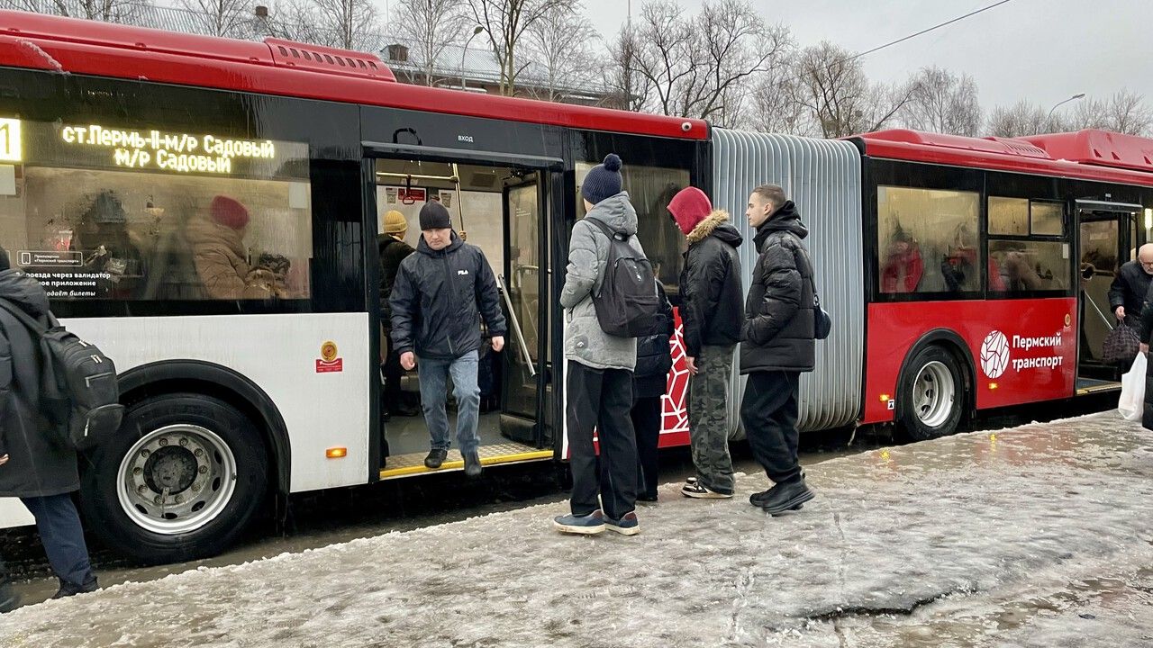 ​Средний возраст пассажирских автобусов в Пермском крае снизился до 5,9 года
