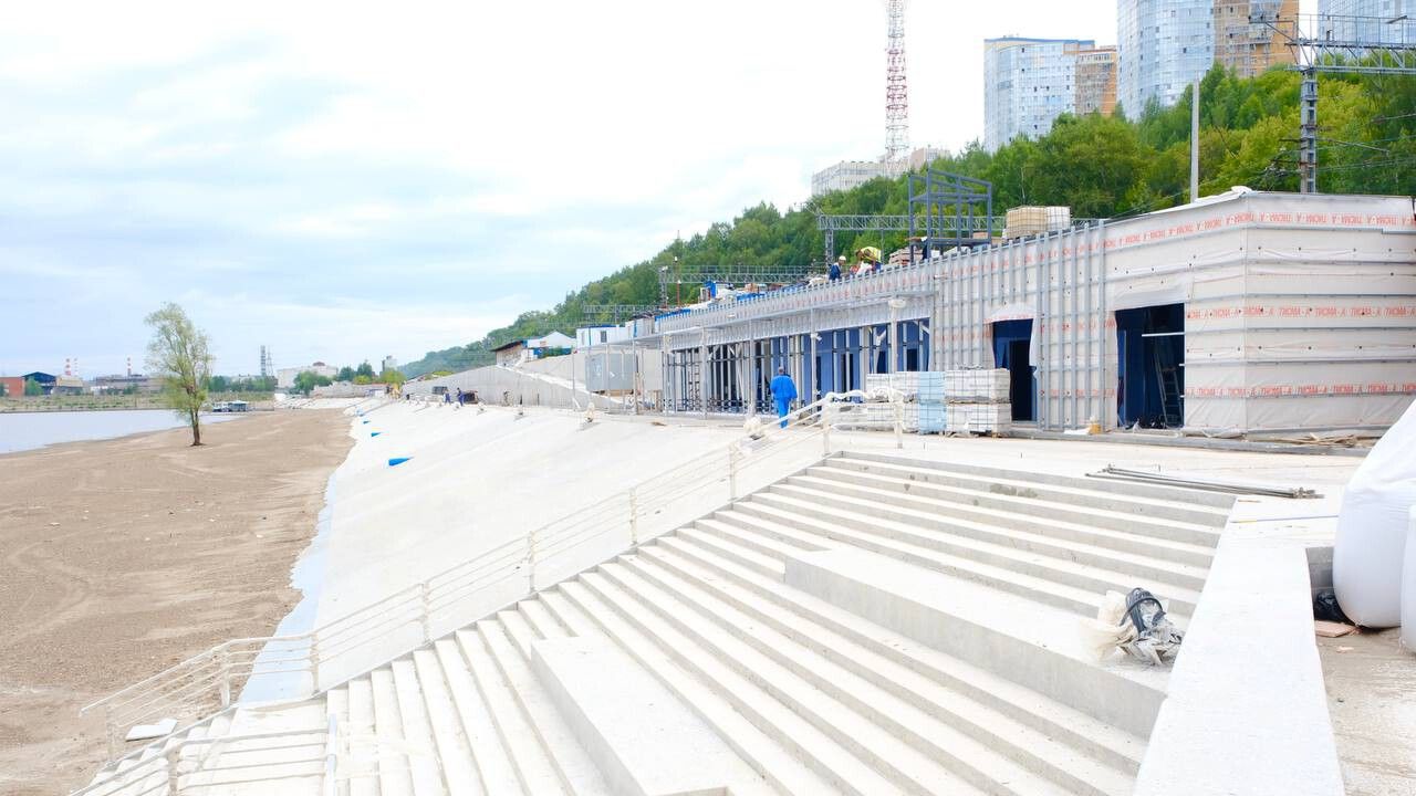 Продолжается строительство нового участка набережной от Площади Трех столетий до Мотовилихинских заводов