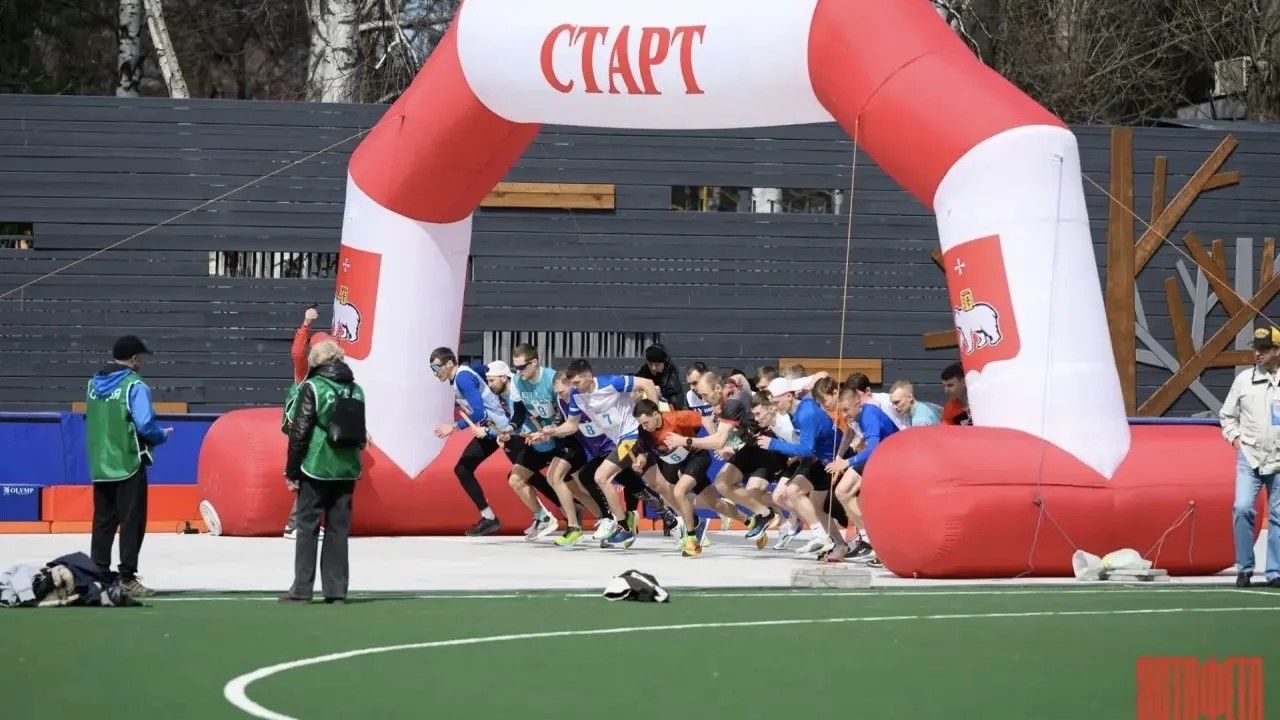 ​На старт 96-ой эстафеты на призы газеты «Звезда» вышли 44 корпоративные команды