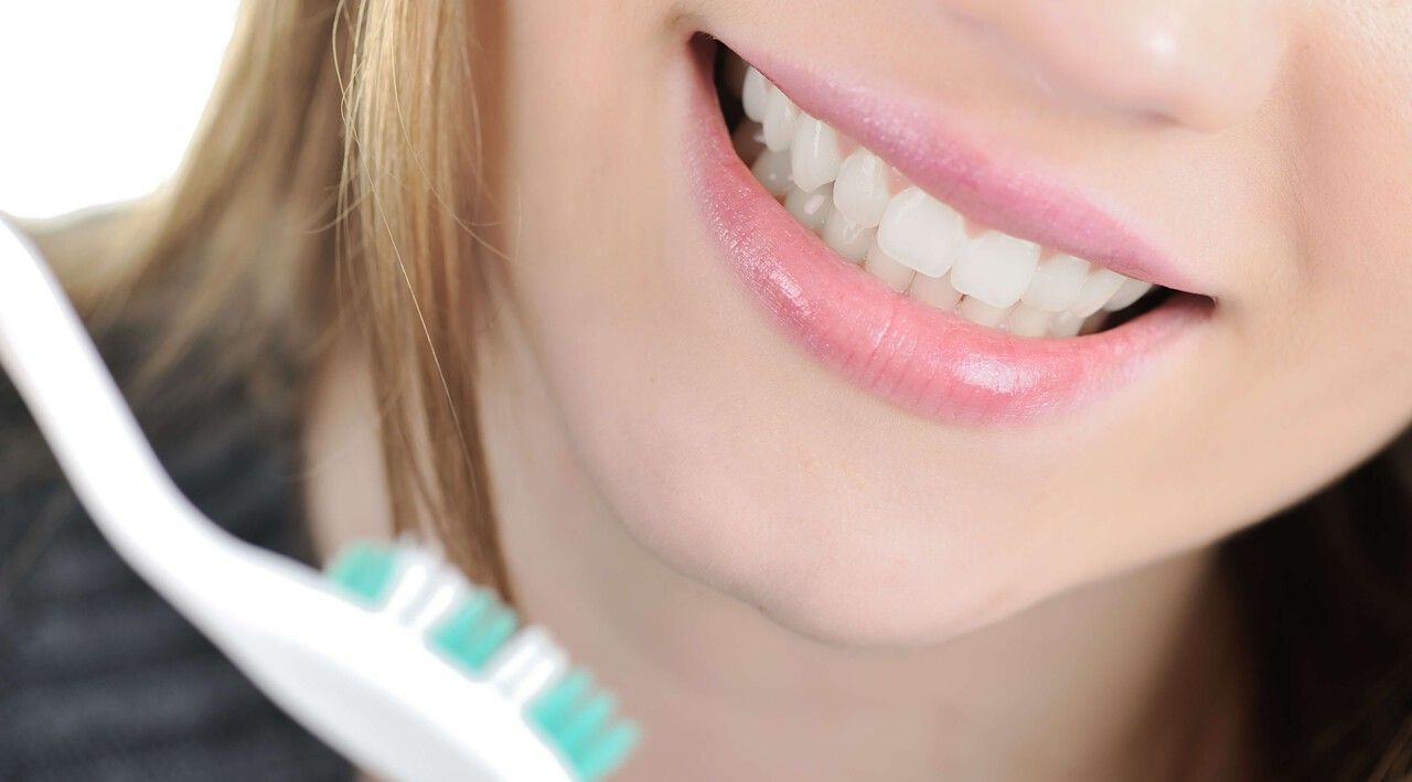 Это простое действие защитит не только улыбку, но и жизнь