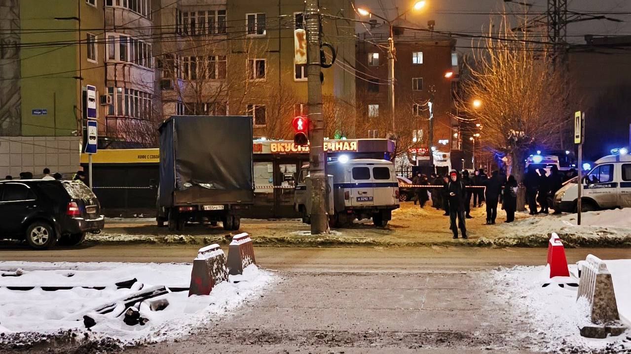 ​В Перми за вечер произошло два возгорания банкоматов: на улицах Мира и Ленина