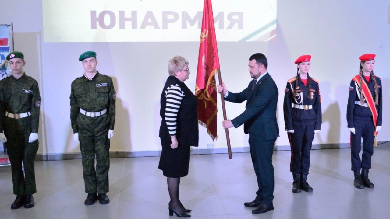 ​Копия Знамени 62-й Гвардейской Молотовской танковой бригады отправилась в Березники