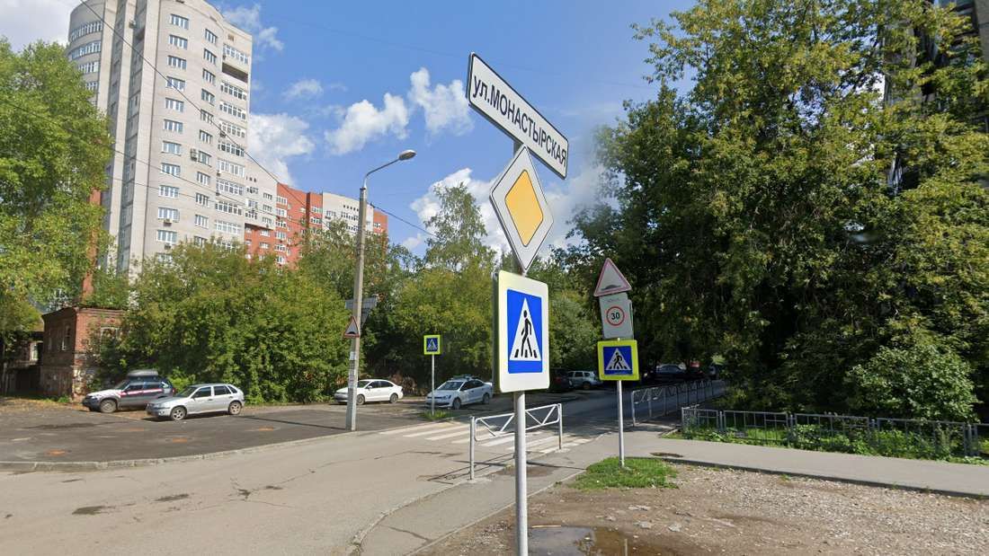 В Перми на месяц перекроют улицу Монастырскую 
