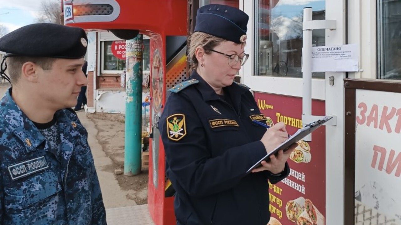 ​В Пермском крае из-за грубых нарушений санитарных норм приостановлена работа двух павильонов с фастфудом