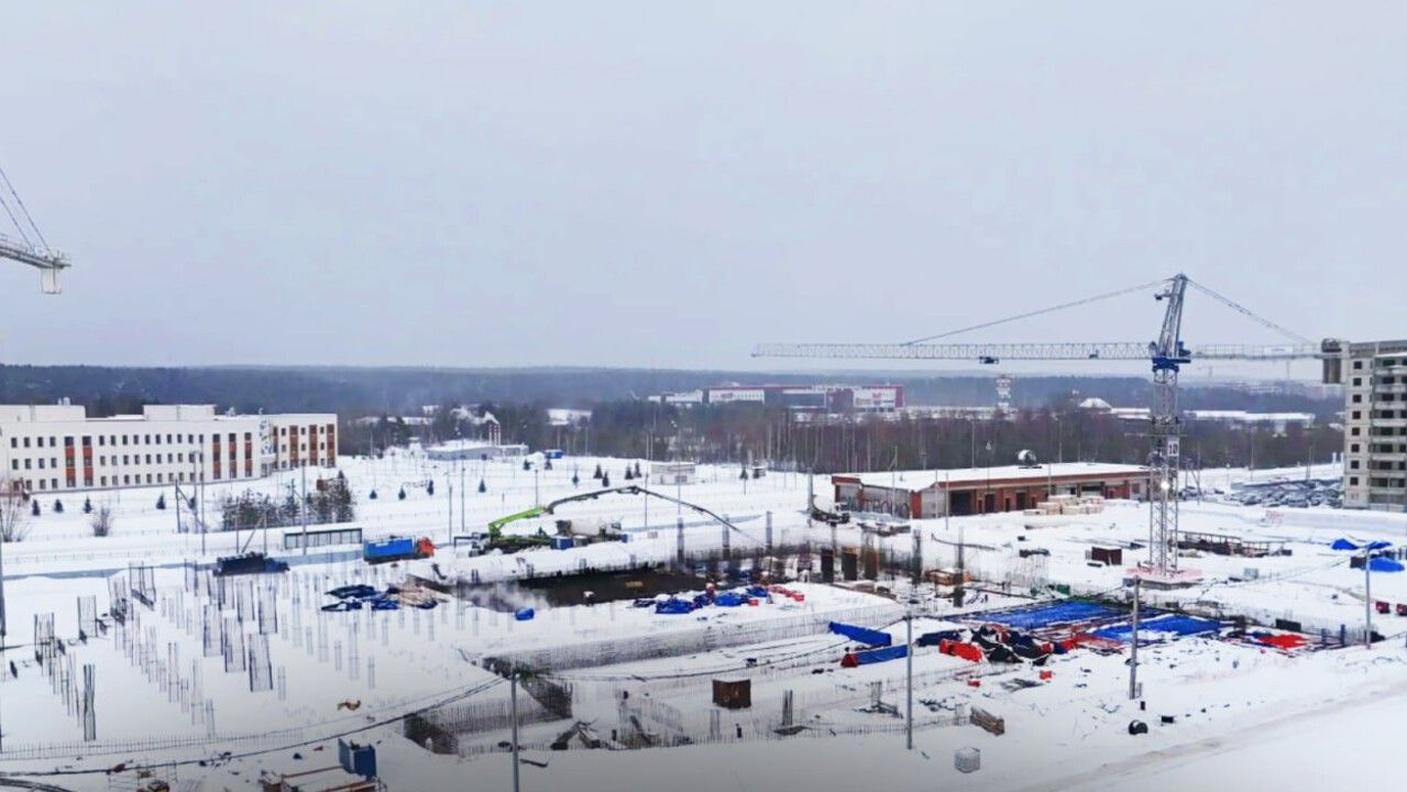 Губернатор Прикамья проверил строительства двух социальных объектов в Перми