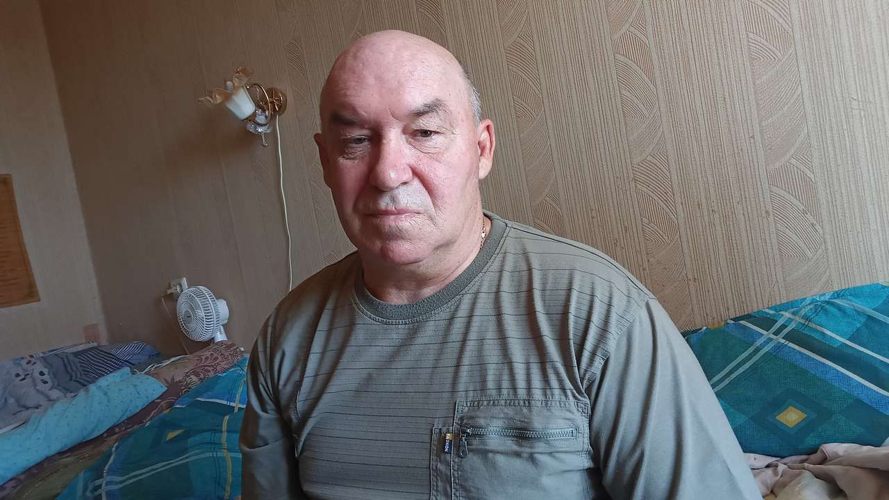 «К любому собеседнику с доверьем»