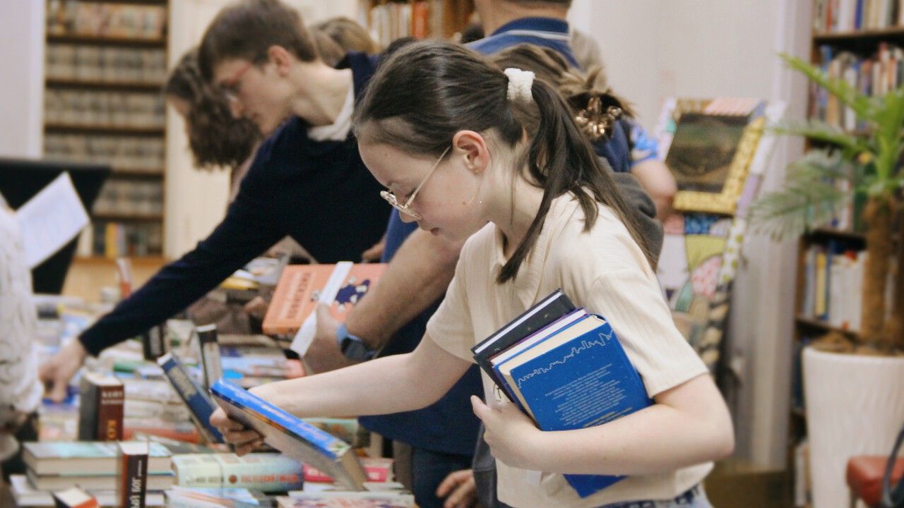 Ночь у книжной полки. Зачем пермяки посещают библиотеки во внеурочное время