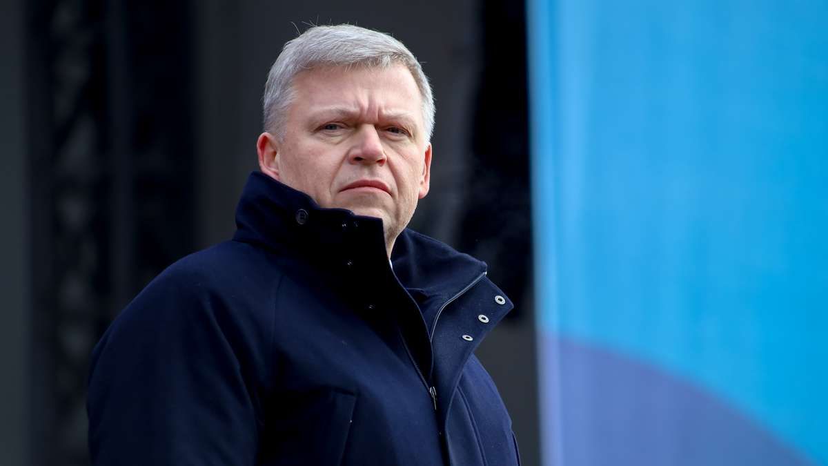 Сказал – как отрезал. Дёмкин больше не чиновник