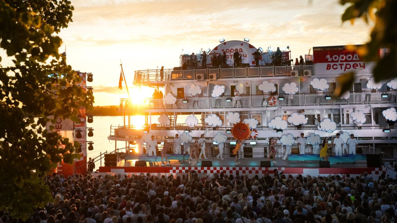 ​В Перми фестиваль «Город встреч» откроется театрализованным шоу с участием Евы Польны