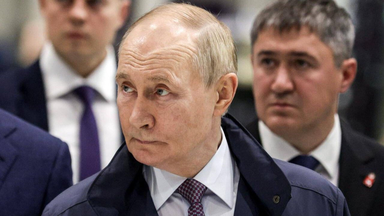 Президент России Владимир Путин посетил Пермь с рабочим визитом в День оружейника