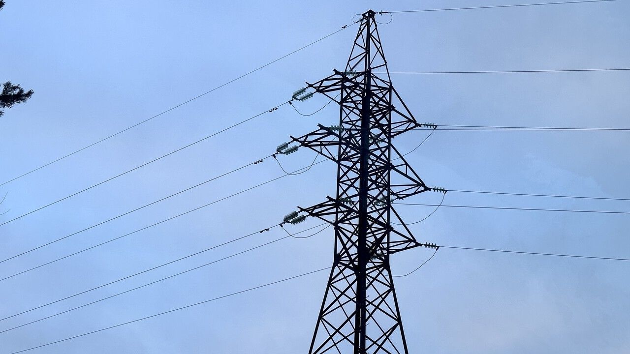 ​Энергетики «Россети Урал» просят жителей Прикамья контролировать мощность электропотребления