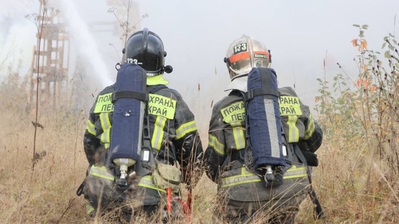 Минтербез Прикамья опроверг фейковую информацию связанную с работой пожарных на промышленной площадке