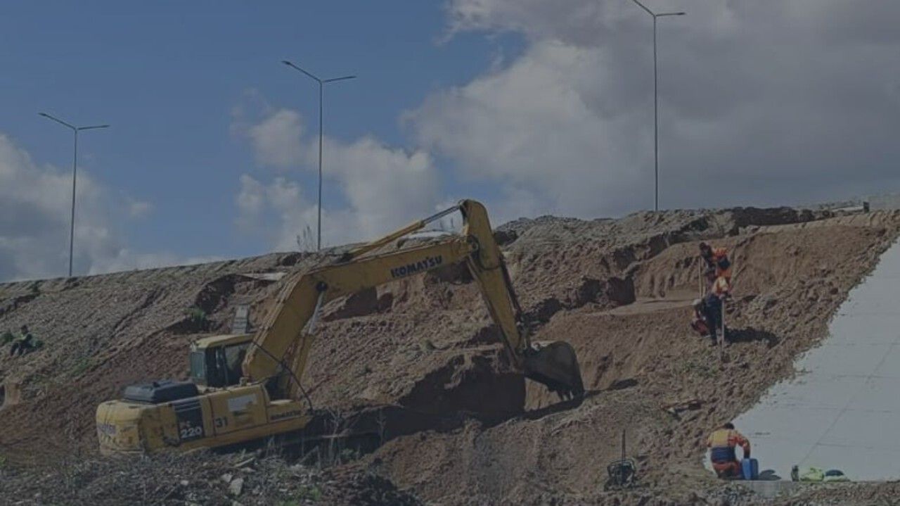 ​На Чусовском мосту завершается восстановление откосов на насыпи