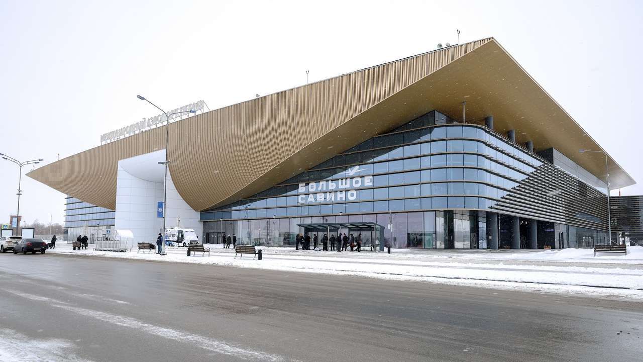 ​Несколько тысяч запрещенных предметов изъято у пассажиров в пермском аэропорту за 2024 год