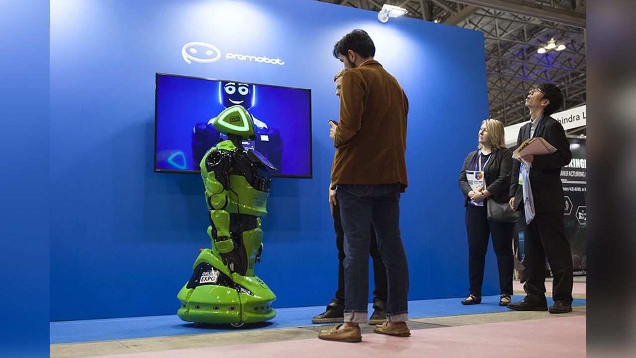 ​«Промобот» откроет федеральный центр промышленной робототехники