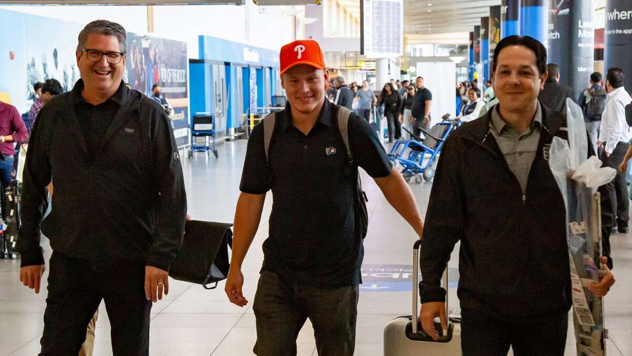 Воспитанник ХК «Молот» прибыл в расположение именитого клуба NHL