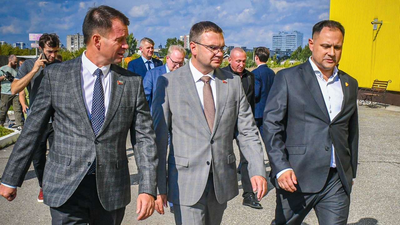 Глава Перми Эдуард Соснин посетил Индустриальный район с рабочим выездом