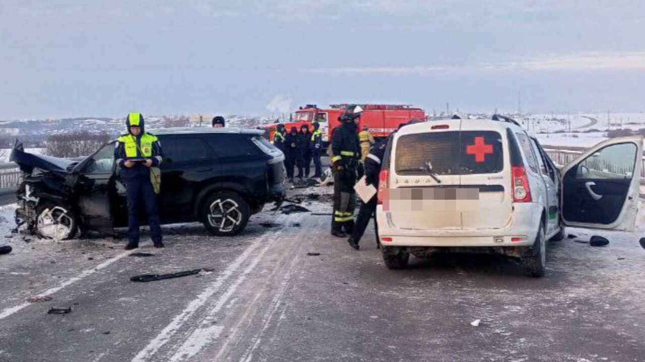 В Прикамье произошло смертельное ДТП с участием санитарного автомобиля