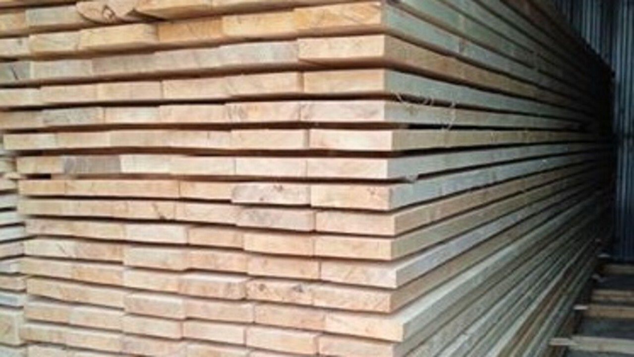 ​Россельхознадзор проконтролировал отправку почти 7 тысяч кубометров пермского леса в Узбекистан