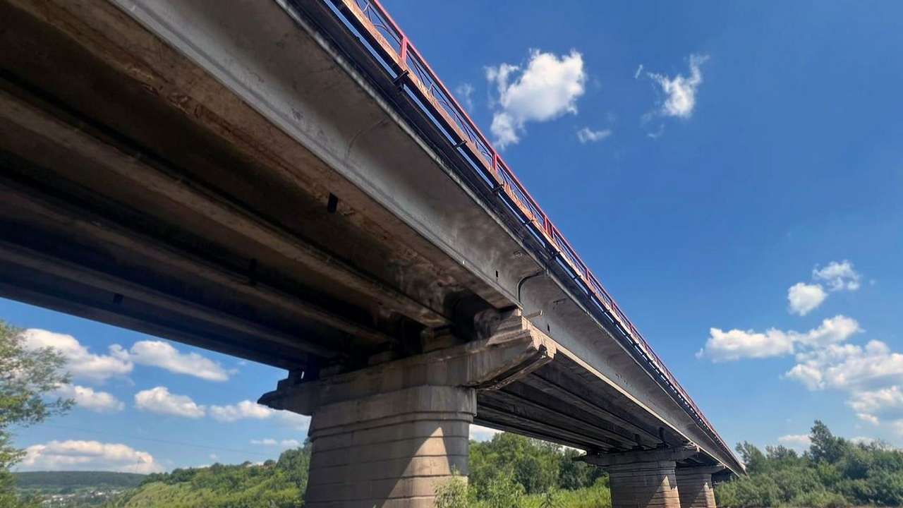 ​Ремонт моста через реку Усьву в Чусовском округе завершат до конца 2025 года