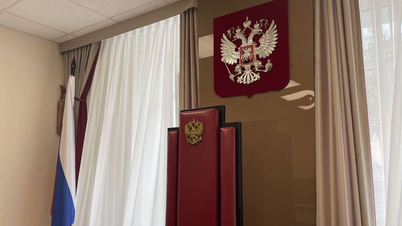 ​В Перми экс-чиновница предстала перед судом за хищение почти 17 миллионов рублей