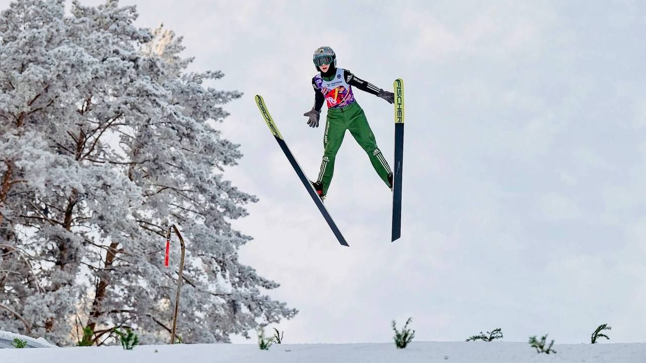 Пермяк завоевал титул чемпиона России по прыжкам с трамплина