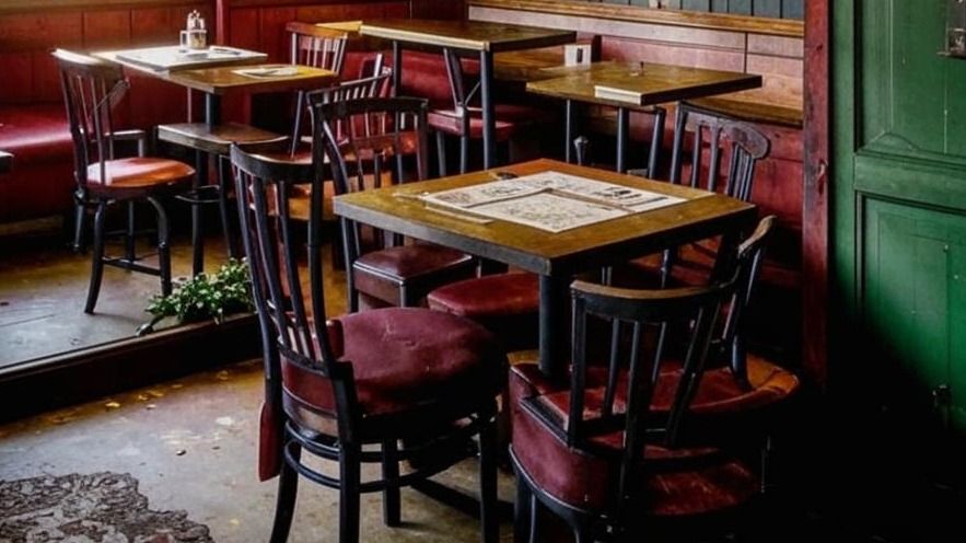 В Кунгуре опечатали кафе после отравления посетителя 