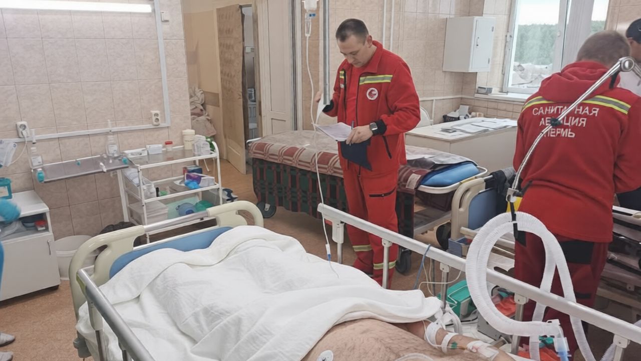 ​В Суксуне впервые за 15 лет приземлился вертолет санавиации для экстренной эвакуации пациента