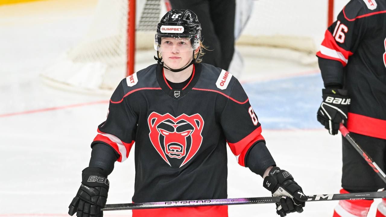 ​«Молот» победил «Торос»