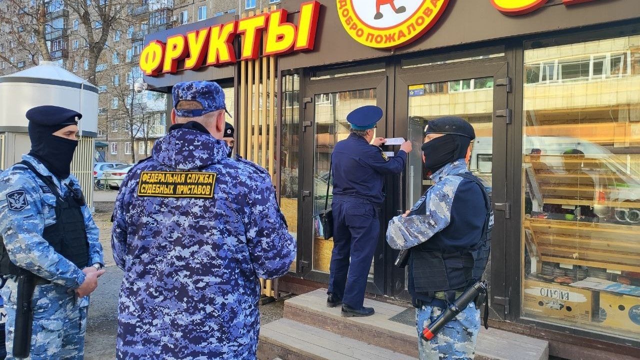 Судебные приставы закрыли в Перми три санитарно-опасных киоска 