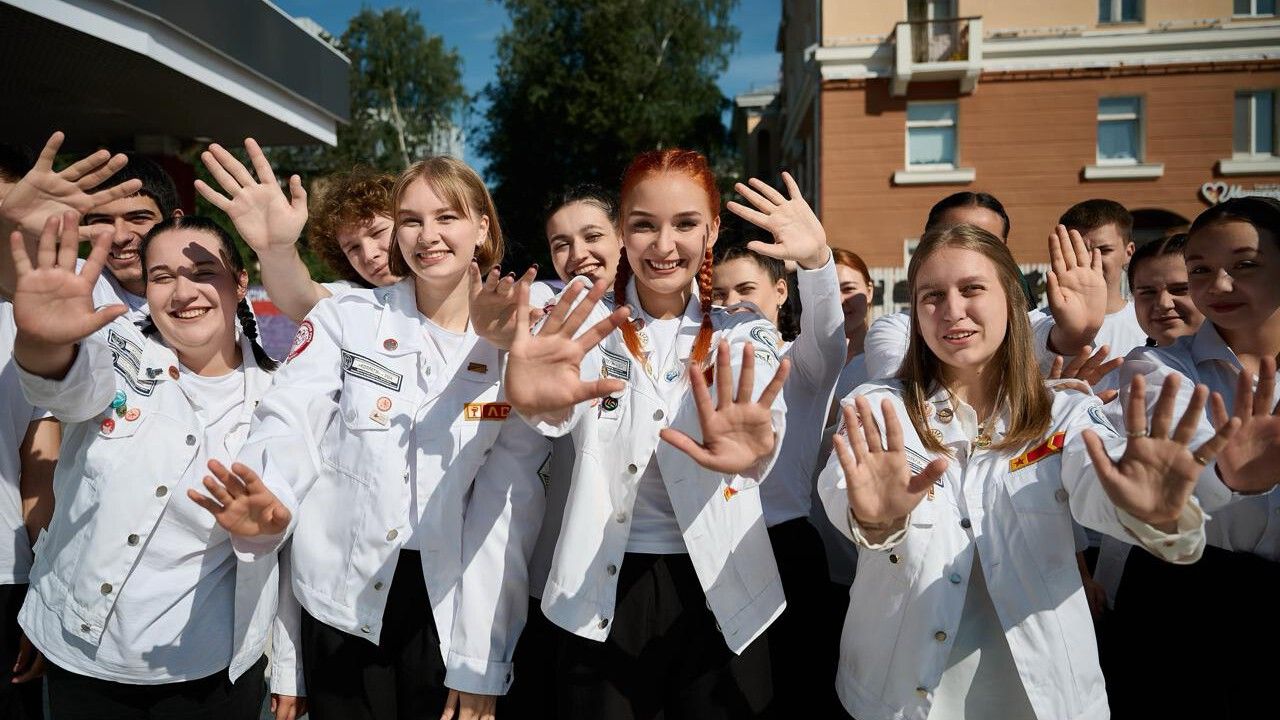 Летом к работе в медучреждениях Перми были привлечены около 300 студентов и школьников из России и зарубежья