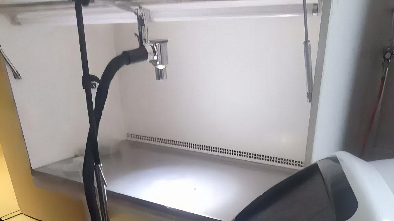 ​В Перми разработали первый в России аппарат для лечения ран и псориаза