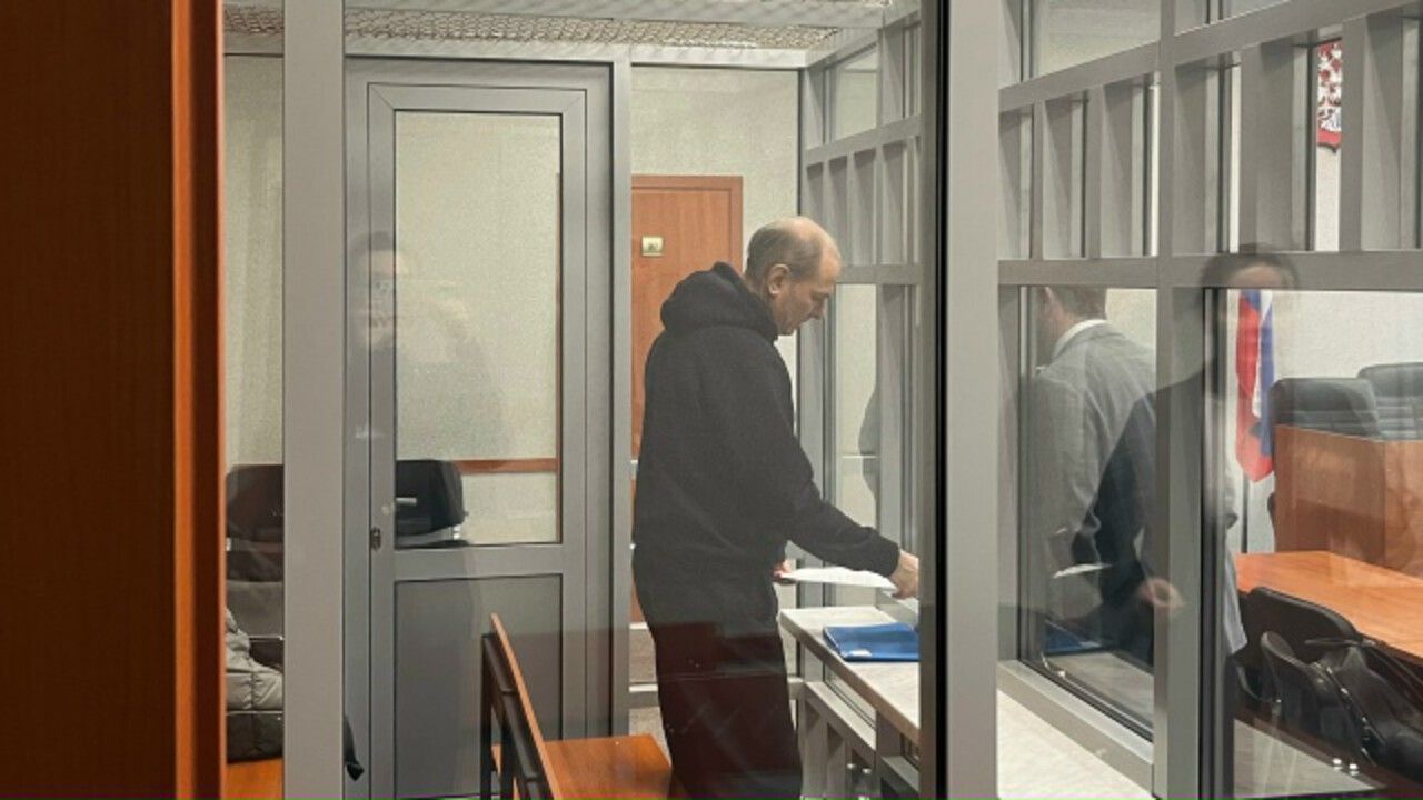 В Перми обжаловали продление ареста экс-депутата Константина Окунева*