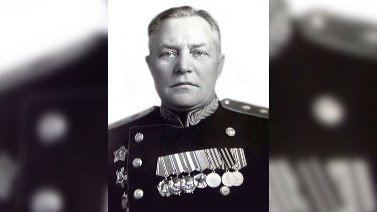 Знакомьтесь: один из самых секретных пермяков Леонид Онянов