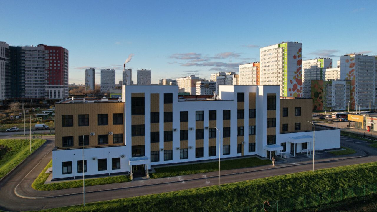 Строительство новой поликлиники завершили в Кондратово