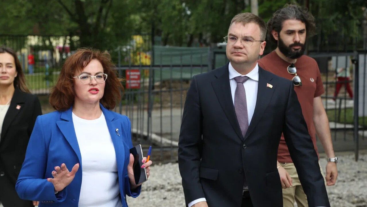 В рамках проекта «Комфортный край» в Перми благоустраивают дворы 10 школ