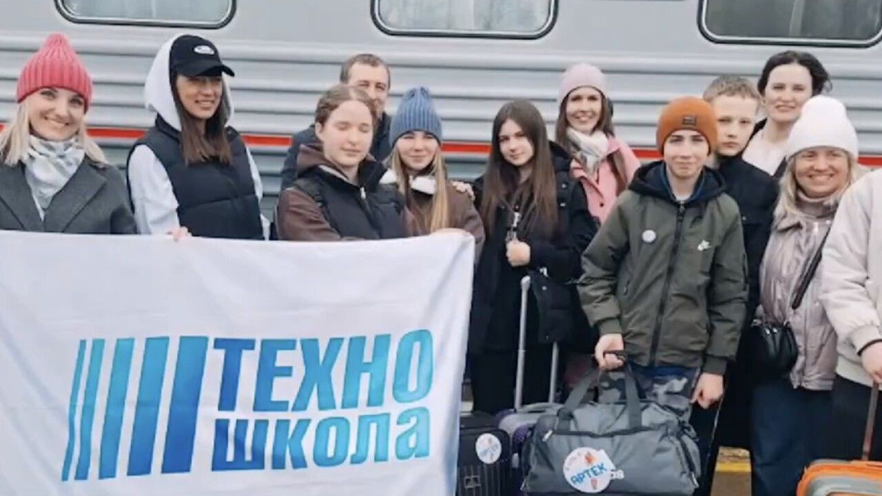 ​Школьники из Прикамья с водяной ракетой стали победителями отбора на космическую смену в «Артеке»