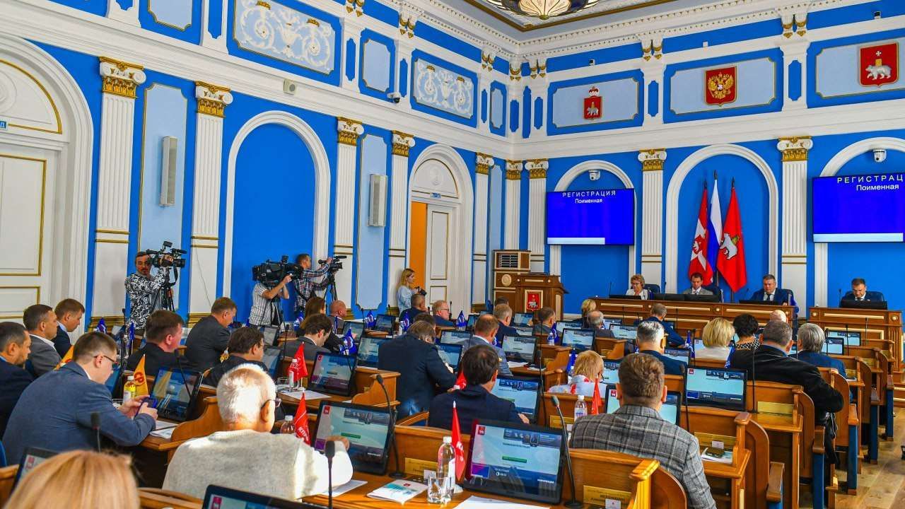 В 2024 году на празднование Нового года в краевом центре направят 33 млн рублей