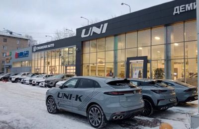 Спрос на Lada, Toyota и Changan взлетел: как поменялся авторынок в Прикамье в 2025 году