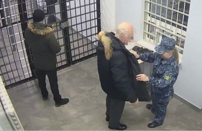 В Прикамье адвокат пытался пронести флешку в СИЗО