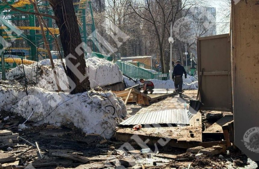 Торговые киоски сносят в пермском парке имени Горького