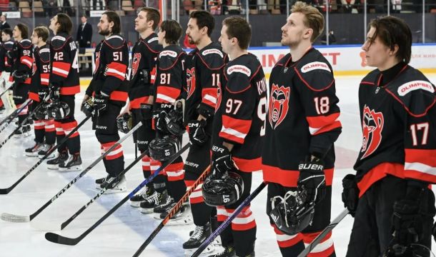 ​«Молот» проиграл «Горняку-УГМК» 