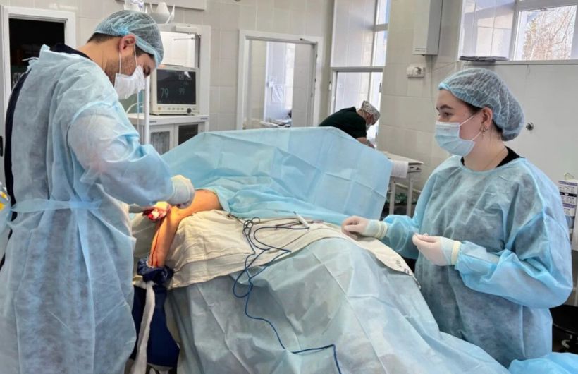 Врачи Больницы Архангела Михаила сохранили ногу бойцу СВО после тяжелого ранения