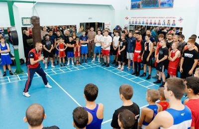 В Перми открылись бесплатные занятия боксом для детей из малоимущих семей