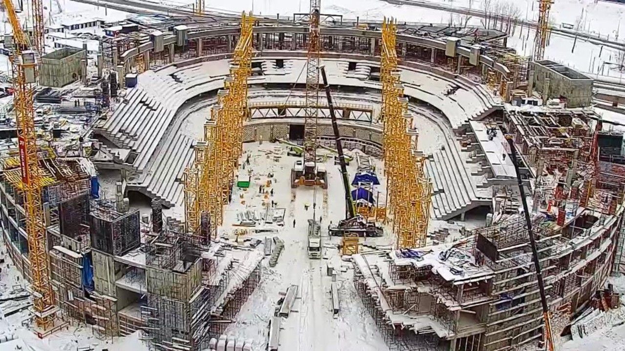 ​На «Пермь Арене» начали монтировать ключевые конструкции кровли